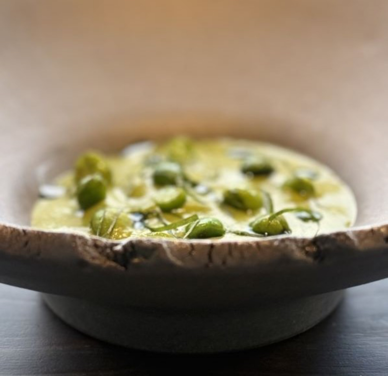 ristoranteninTenchGreenSaucePeas